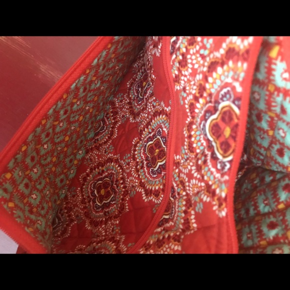 Vera Bradley Paprika Purse - New Condition - Picture 4 of 5